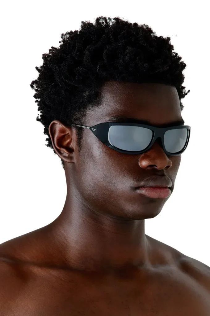 0dl3001 size 61 Wraparound style sunglasses 0dl3001 size 61 Wraparound style sunglasses