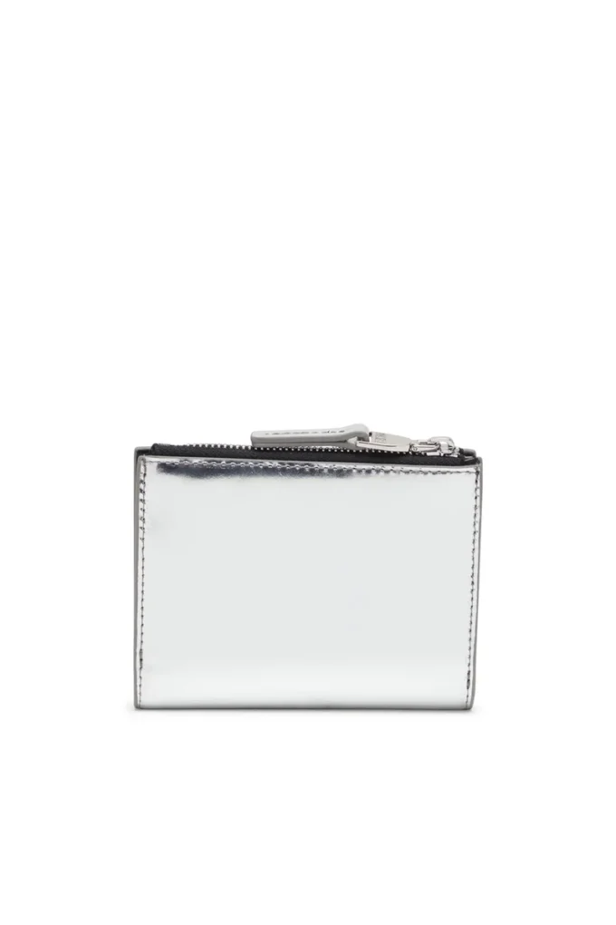 1dr bi-fold zip ii Bi-fold leather wallet with Oval D logo 1dr bi-fold zip ii Bi-fold leather wallet with Oval D logo