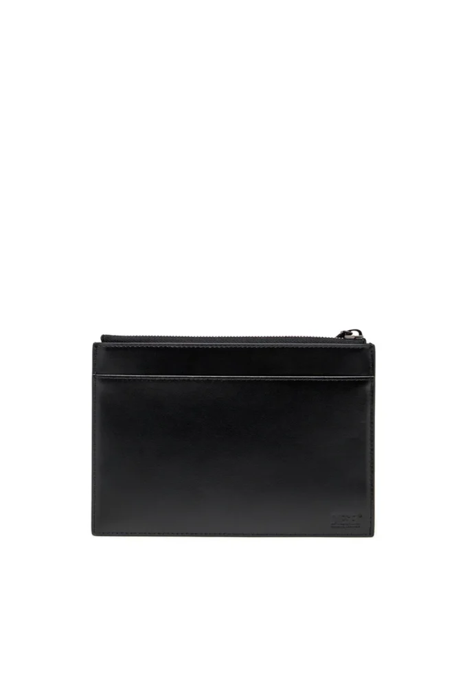 1dr pouch iii Zipped pouch in mirror leather 1dr pouch iii Zipped pouch in mirror leather