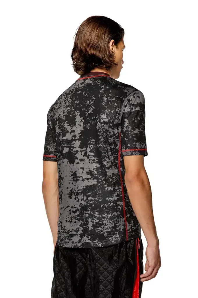 amtee-gael-wt28 Camo-jacquard T-shirt with cloudy print