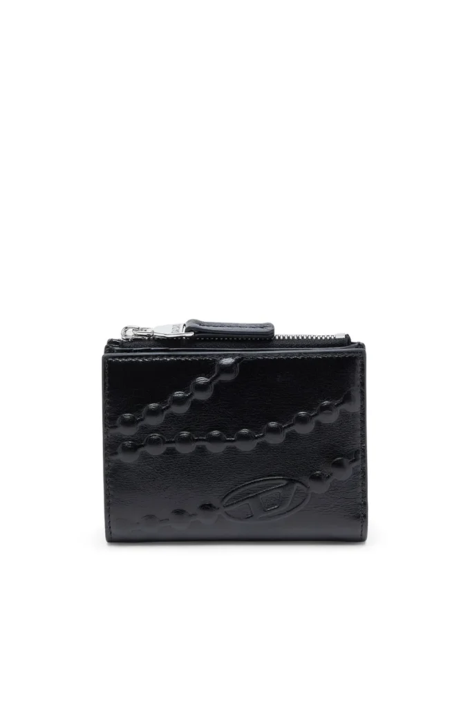 bi-fold zip ii Leather wallet with embossed chain motif bi-fold zip ii Leather wallet with embossed chain motif