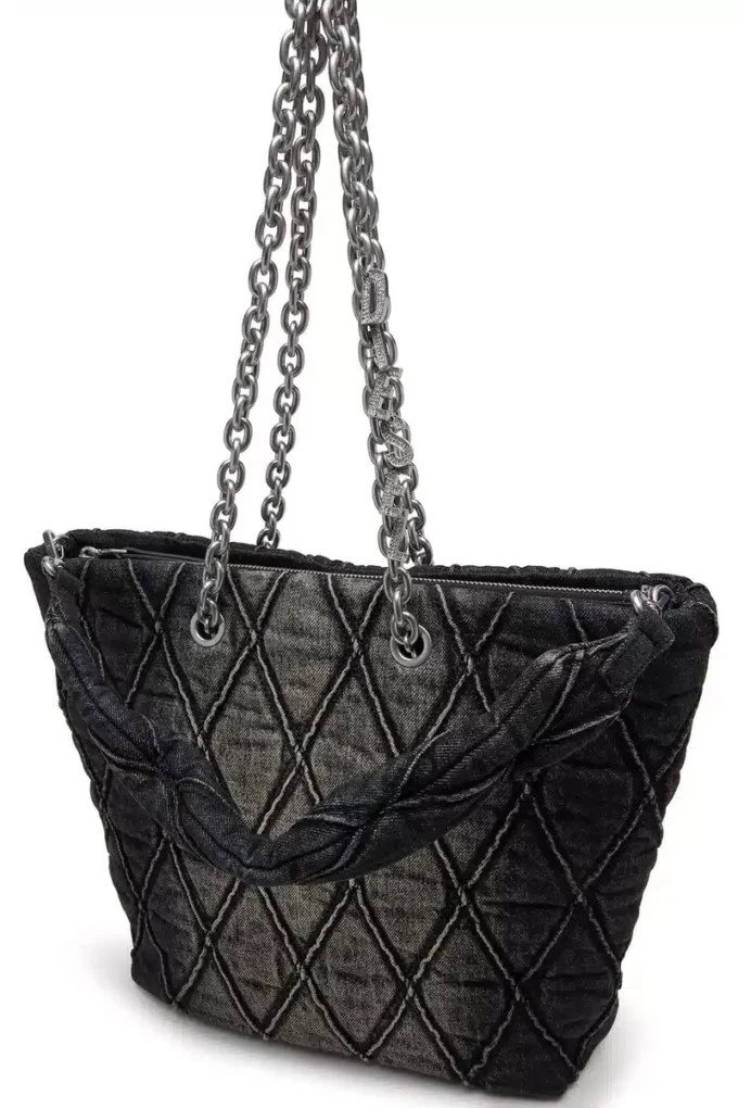charm-d shopper m Charm-D-Tote bag in quilted denim charm-d shopper m Charm-D-Tote bag in quilted denim