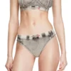 clodia-dnm Find nearest store clodia-dnm Find nearest store