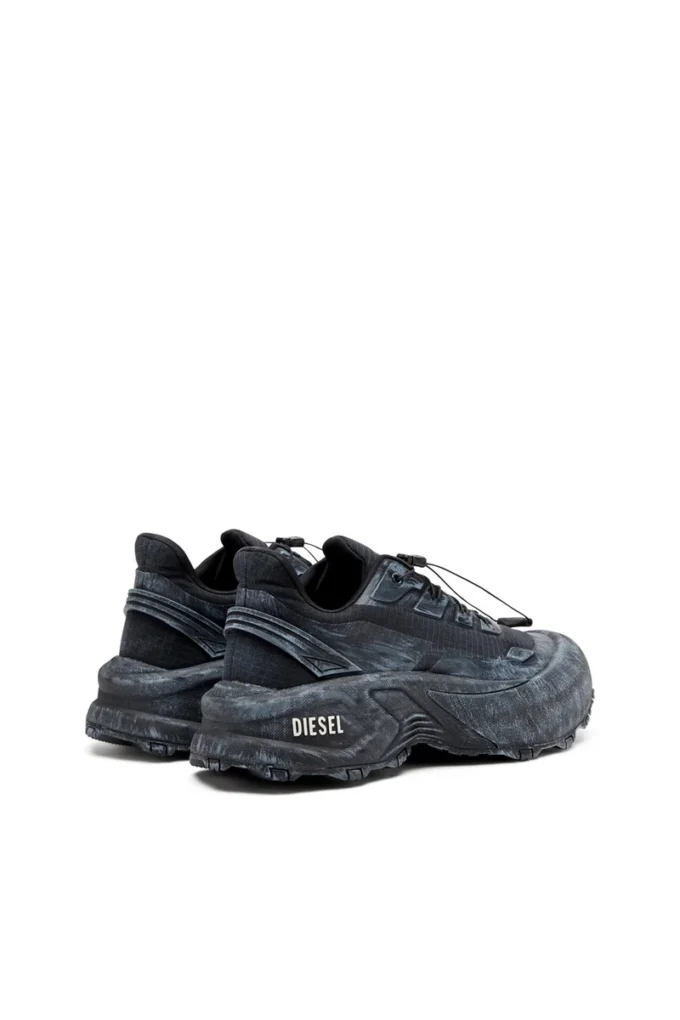 d-cage runner Find nearest store