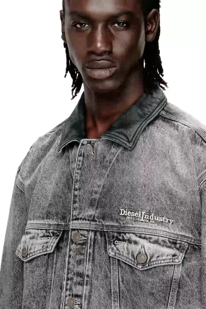 d-denver-s Denim trucker jacket with tonal leather trims d-denver-s Denim trucker jacket with tonal leather trims