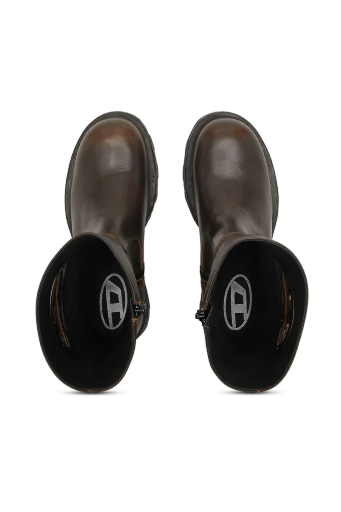 d-hammer bkr d w D-Hammer-Cut-out leather boots with oxidised hardware d-hammer bkr d w D-Hammer-Cut-out leather boots with oxidised hardware