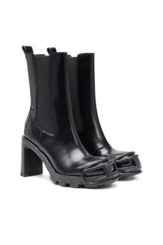 d-hammer ch d w D-Hammer-High-heel boots with Oval D plaque
