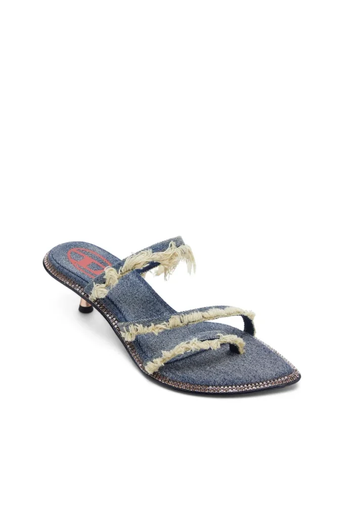 d-havanna kittie D-Havanna Kittie-Frayed-denim mules with crystals d-havanna kittie D-Havanna Kittie-Frayed-denim mules with crystals