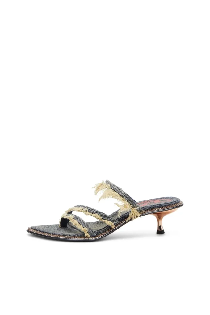 d-havanna kittie D-Havanna Kittie-Frayed-denim mules with crystals d-havanna kittie D-Havanna Kittie-Frayed-denim mules with crystals