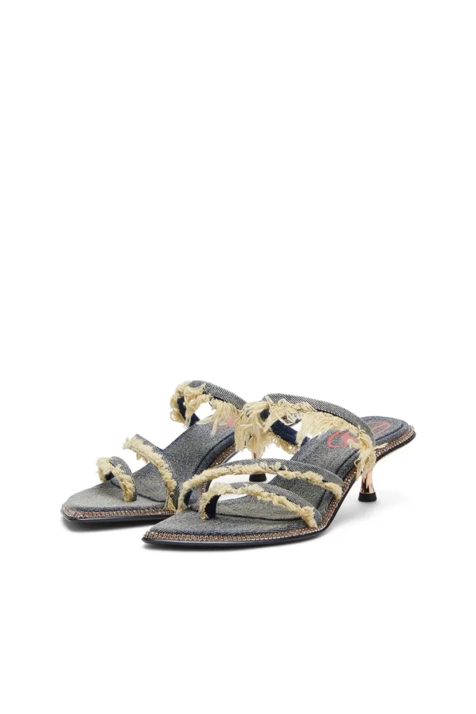 d-havanna kittie D-Havanna Kittie-Frayed-denim mules with crystals d-havanna kittie D-Havanna Kittie-Frayed-denim mules with crystals