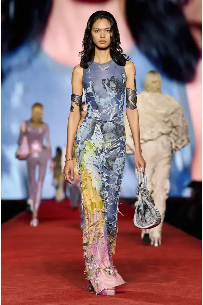 d-leele Destroyed jersey gown with poster print