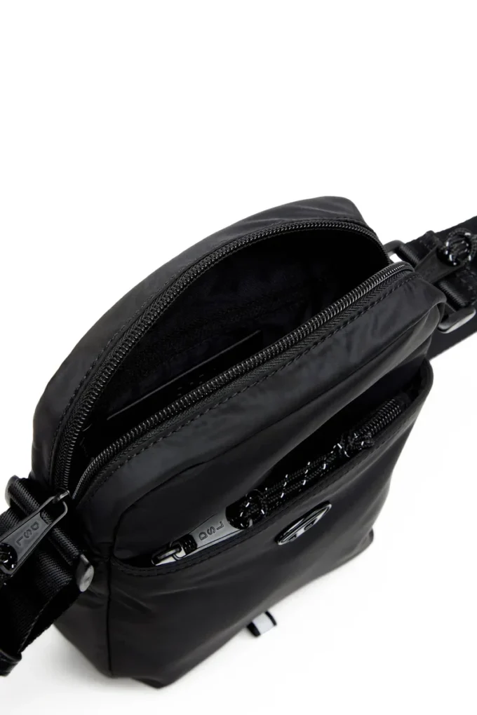 d-pack crossbody x D-Pack-Crossbody bag in tech fabric d-pack crossbody x D-Pack-Crossbody bag in tech fabric