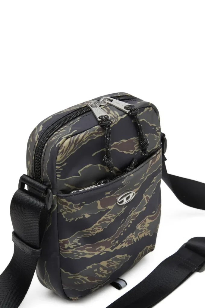 d-pack crossbody x Find nearest store d-pack crossbody x Find nearest store