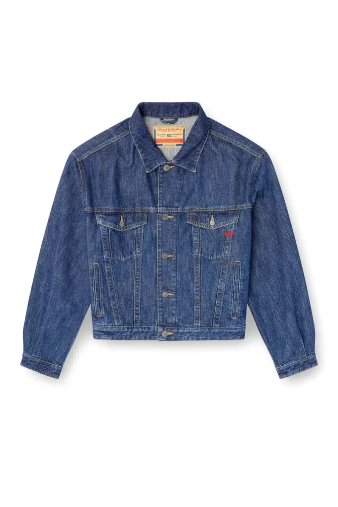 d-ranger Trucker jacket in denim d-ranger Trucker jacket in denim