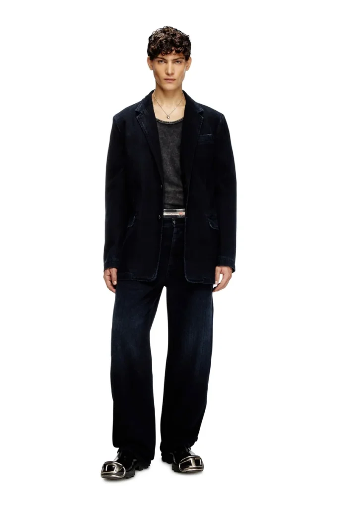 d-reger-d Blazer in lightly treated denim d-reger-d Blazer in lightly treated denim