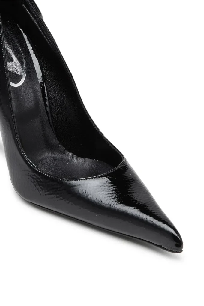 d-ten&half p D-Ten&Half-Glossy pumps with curved heel
