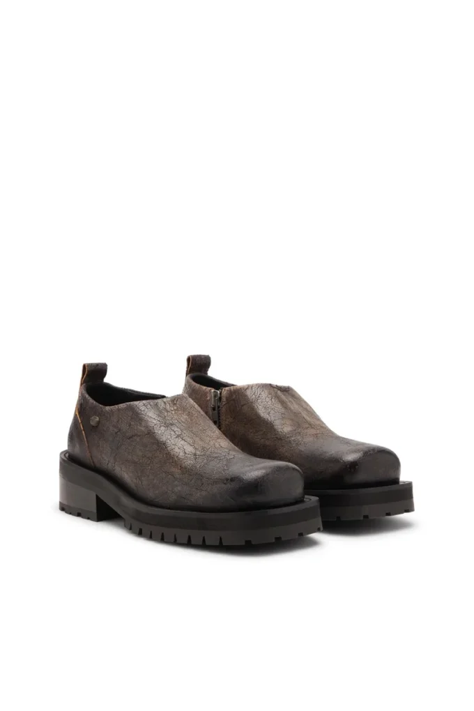 d-texan clog D-Texan-Zipped shoes in distressed crackled suede d-texan clog D-Texan-Zipped shoes in distressed crackled suede
