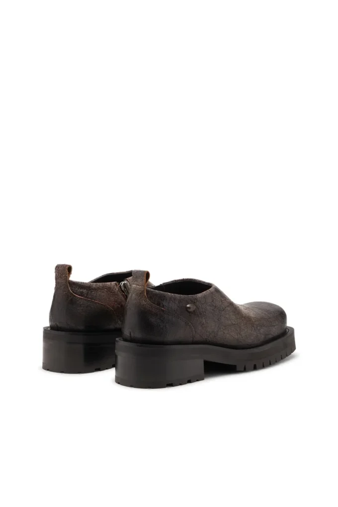 d-texan clog D-Texan-Zipped shoes in distressed crackled suede d-texan clog D-Texan-Zipped shoes in distressed crackled suede
