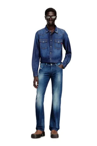 d-vega Denim shirt with patch pockets