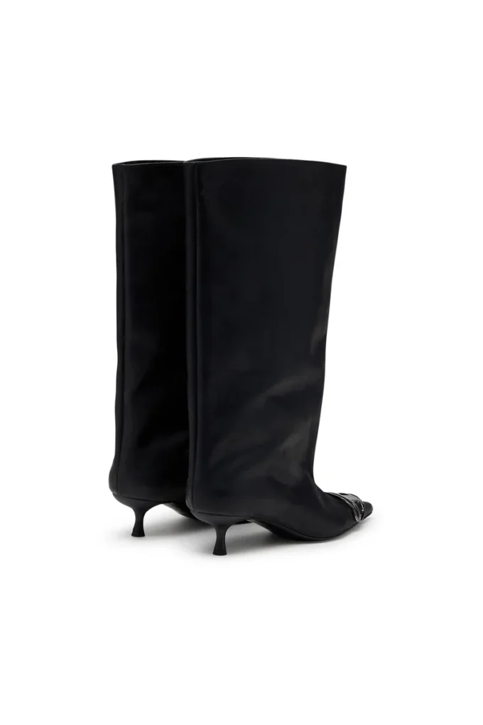 d-venus 40 kb tube D-Venus-Knee-high boots in oiled leather d-venus 40 kb tube D-Venus-Knee-high boots in oiled leather
