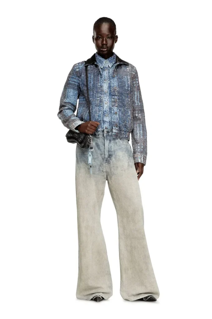 de-ateli-s Cropped jacket in graphic bouclé denim de-ateli-s Cropped jacket in graphic bouclé denim