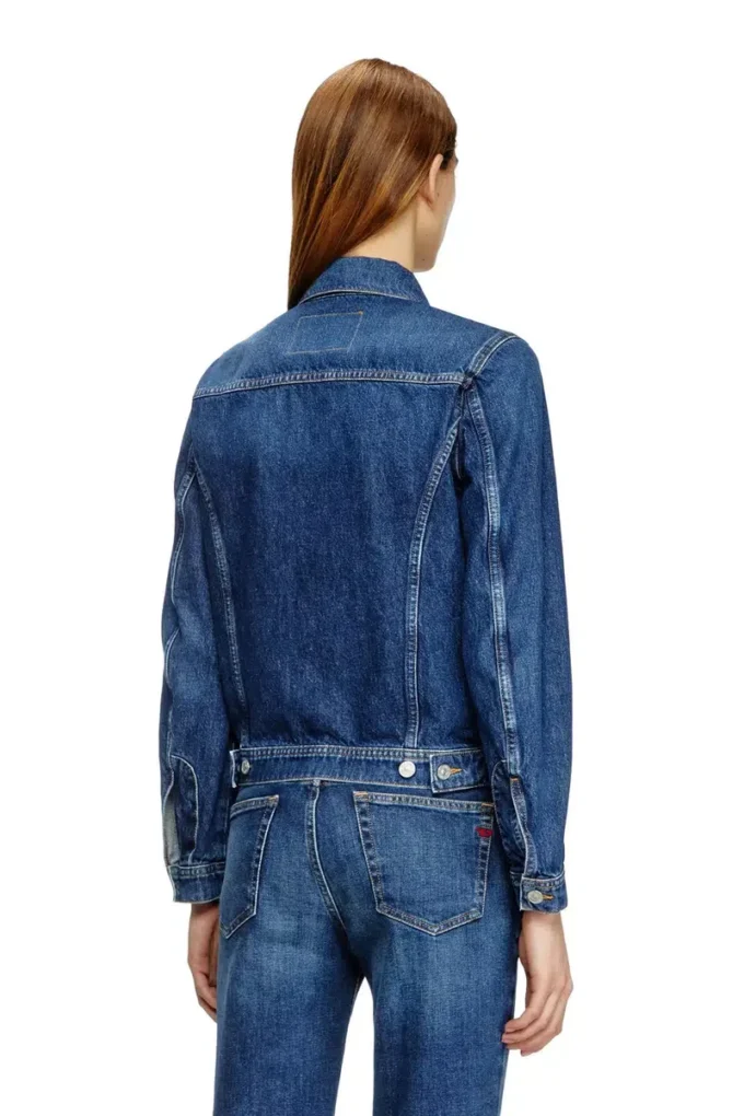 de-bonny Trucker jacket in denim de-bonny Trucker jacket in denim
