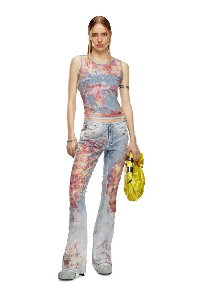 de-ciri-fse Tank top in flower devoré denim de-ciri-fse Tank top in flower devoré denim