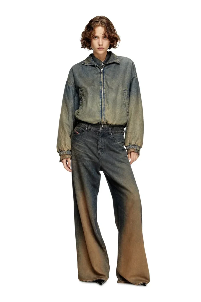 de-flower-s Zipped jacket in fluid shaded denim de-flower-s Zipped jacket in fluid shaded denim