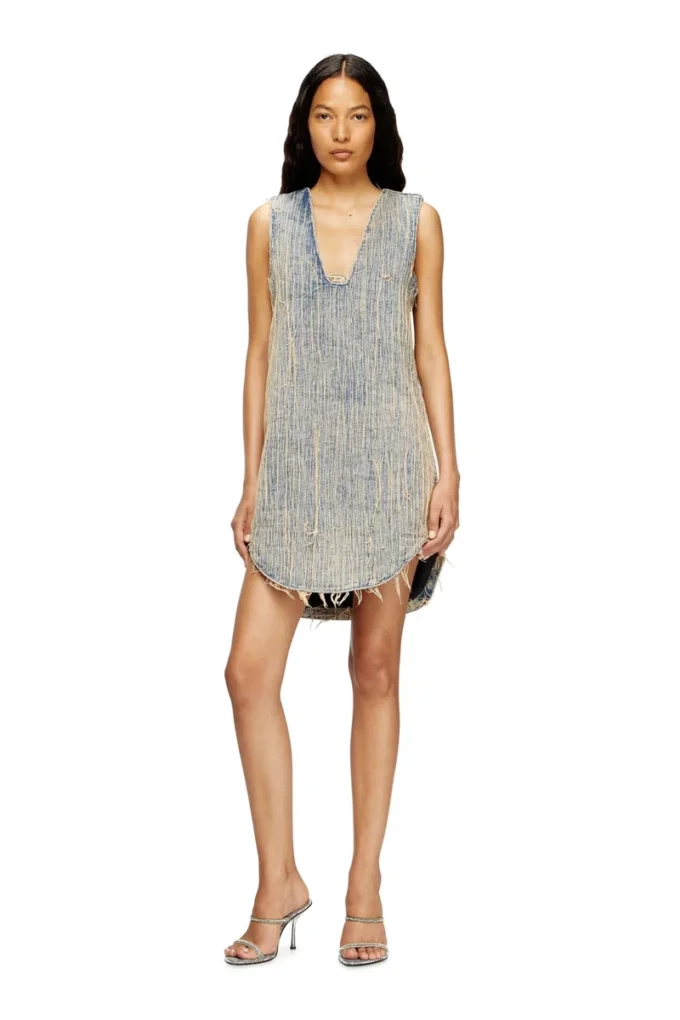 de-laris-dress-s2 Distressed effect denim dress de-laris-dress-s2 Distressed effect denim dress