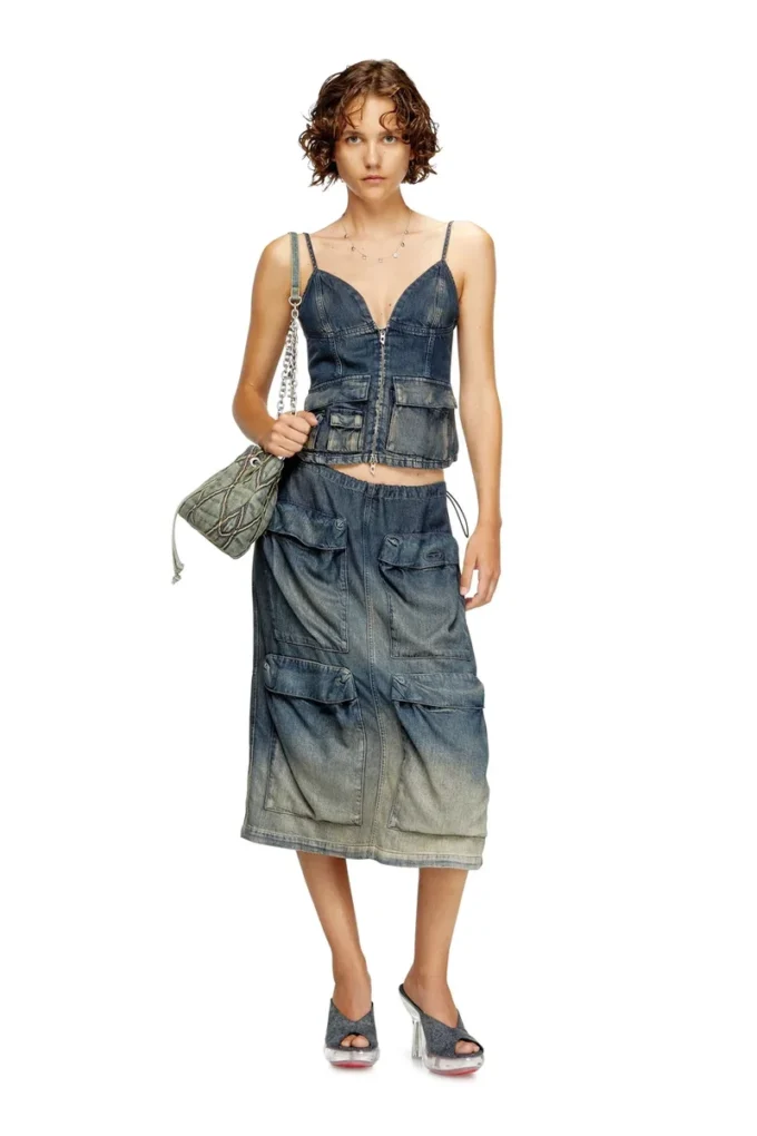 de-mellis-s Top in gradient fluid denim de-mellis-s Top in gradient fluid denim