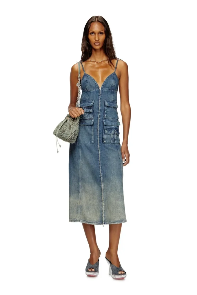 de-melvi-s Dress in fluid laser-worn denim de-melvi-s Dress in fluid laser-worn denim