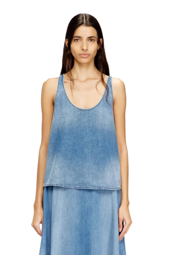 de-misy-s Top in lightweight stonewashed denim de-misy-s Top in lightweight stonewashed denim