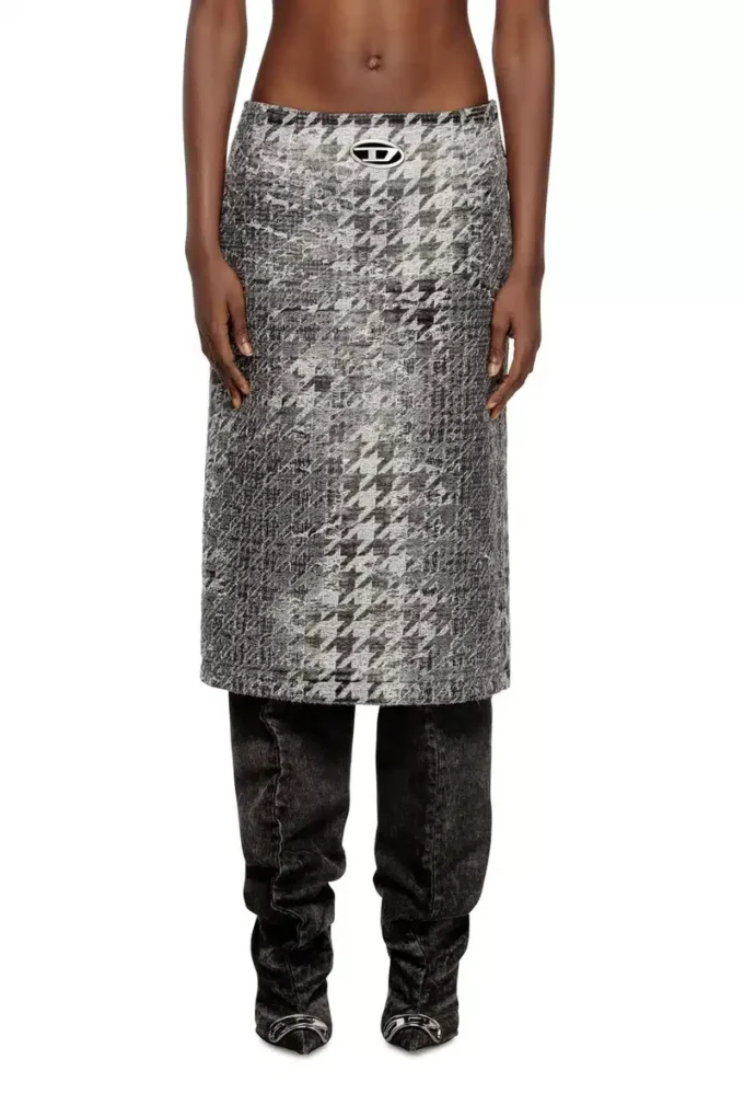 de- rathian-fsh Midi skirt in Prince of Wales jacquard denim de- rathian-fsh Midi skirt in Prince of Wales jacquard denim