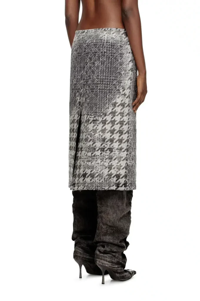 de- rathian-fsh Midi skirt in Prince of Wales jacquard denim de- rathian-fsh Midi skirt in Prince of Wales jacquard denim