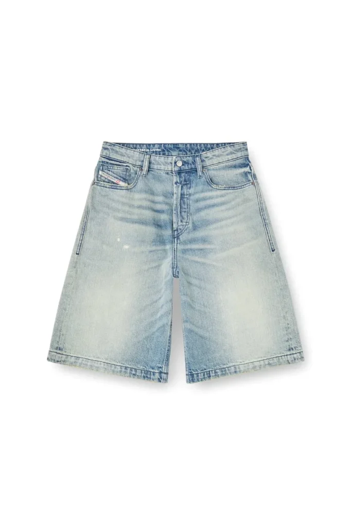 de-sire-short Shorts in worn-effect denim de-sire-short Shorts in worn-effect denim