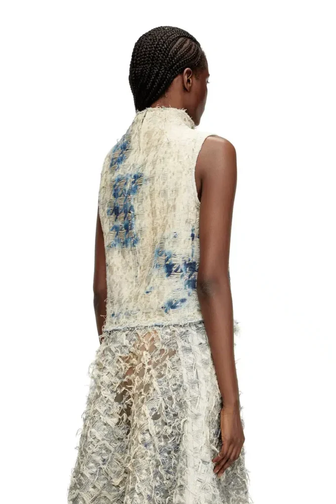 de-tapi-fsh2 Sleeveless top in houndstooth-weave denim