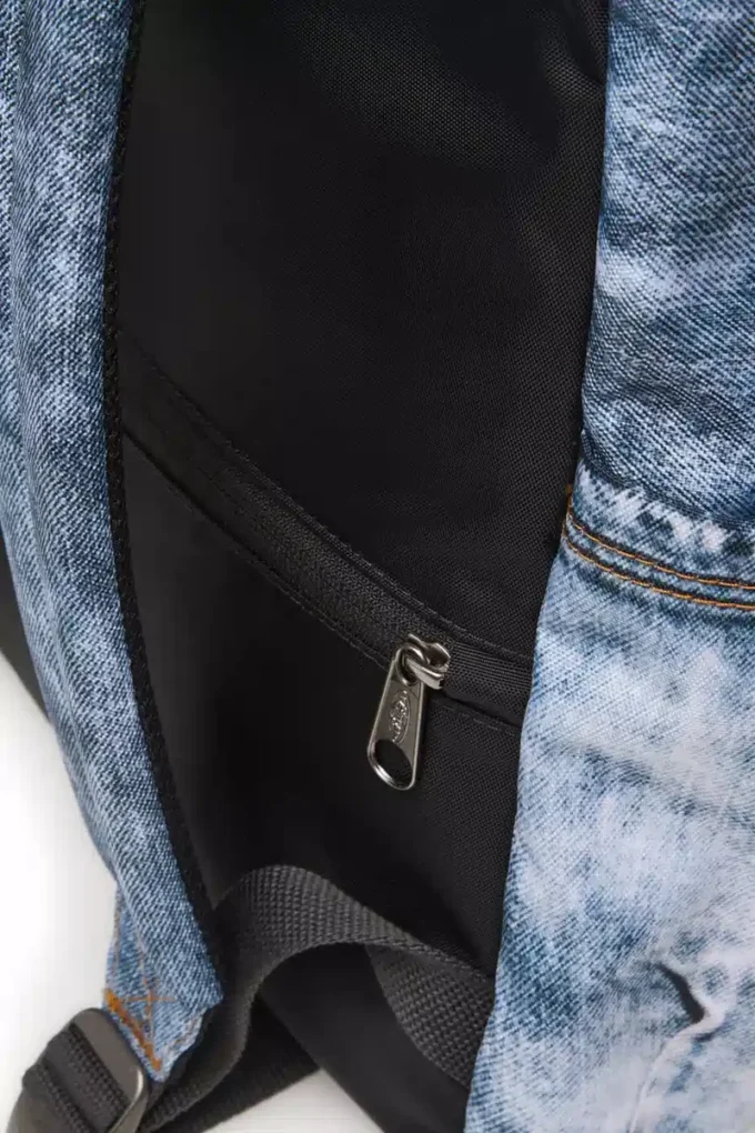 diesel day pak’r Backpack in trompe l’oeil denim diesel day pak’r Backpack in trompe l’oeil denim