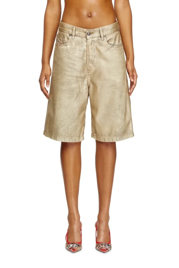 dile_luna shorts Shorts in distressed metallic denim dile_luna shorts Shorts in distressed metallic denim