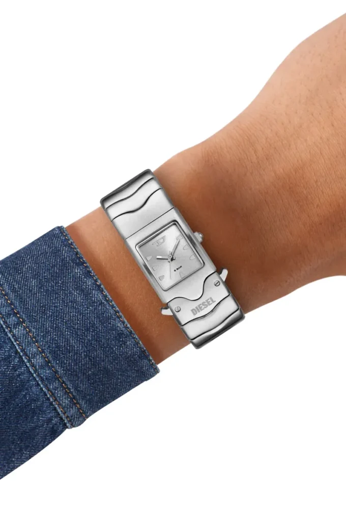 dz2222 Diesel Closer Three-Hand Stainless Steel Watch dz2222 Diesel Closer Three-Hand Stainless Steel Watch