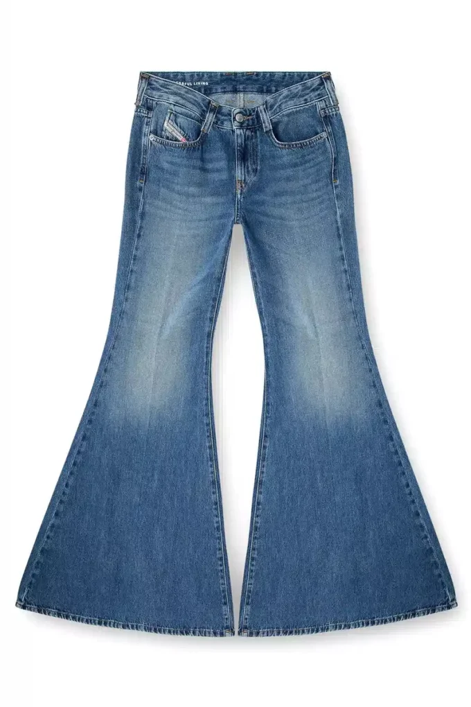 flare jeans 1970 d-bleess 09m56 Find nearest store flare jeans 1970 d-bleess 09m56 Find nearest store