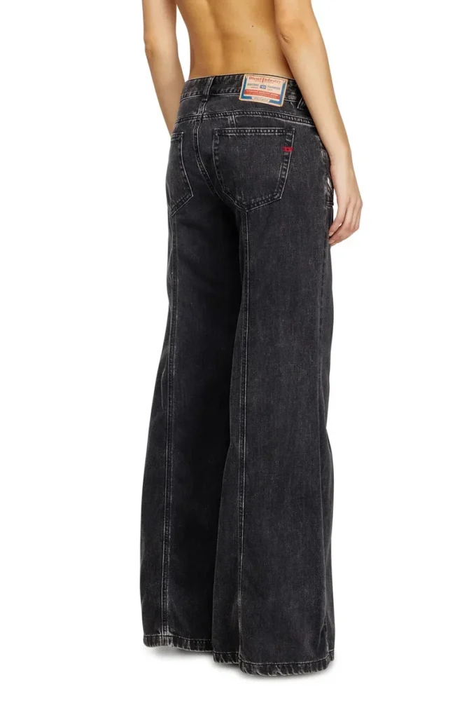 flare jeans d-akii 068hn Find nearest store flare jeans d-akii 068hn Find nearest store