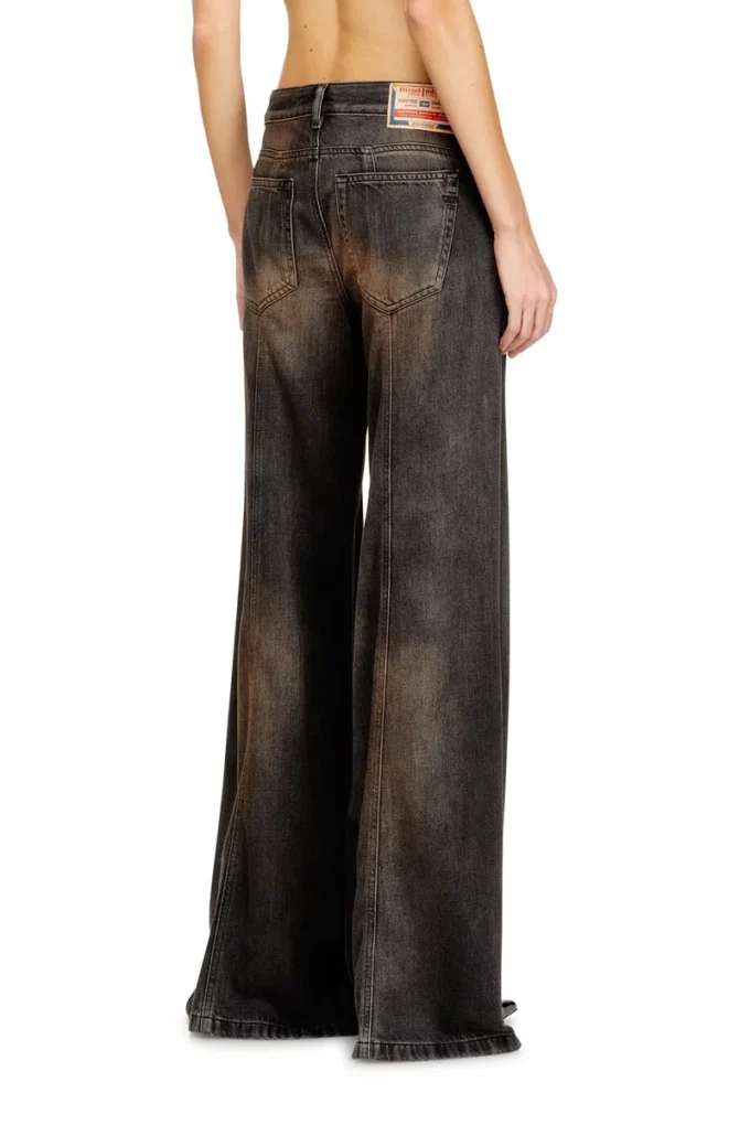flare jeans d-akii 068tx Find nearest store flare jeans d-akii 068tx Find nearest store