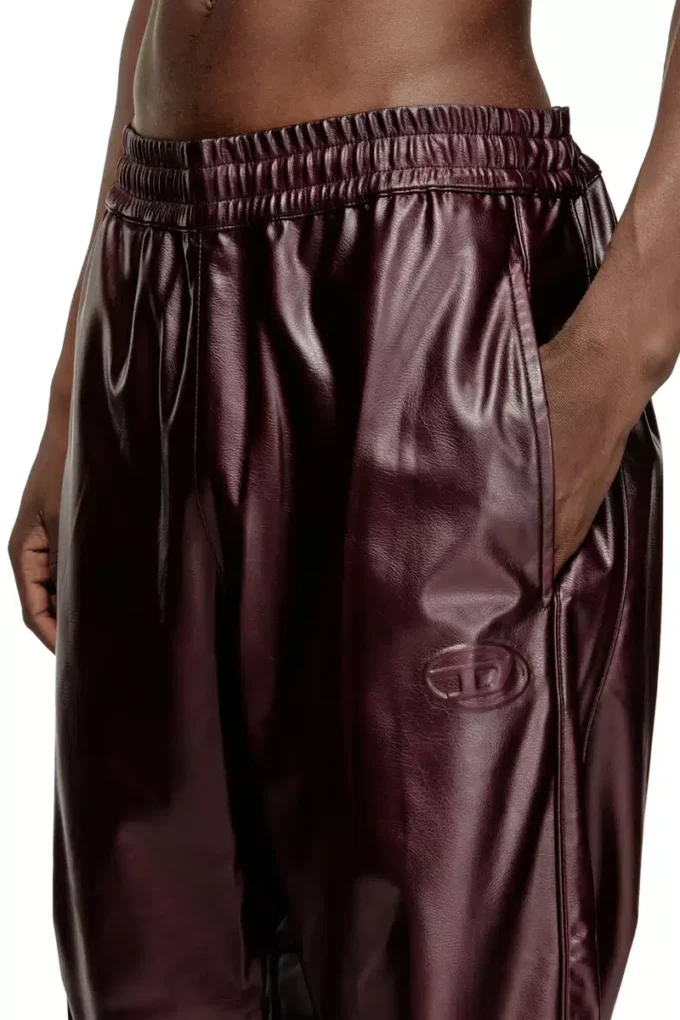 fr-p-arten Pants with logo in burgundy fr-p-arten Pants with logo in burgundy