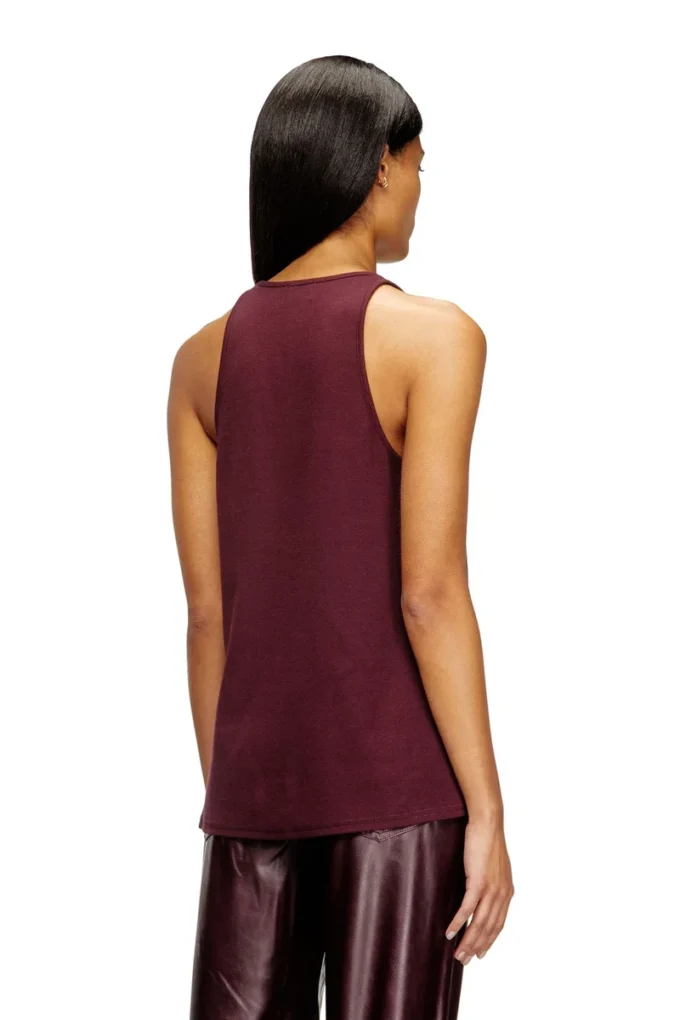 fr-t-ipsya Burgundy tank top with Oval D detail fr-t-ipsya Burgundy tank top with Oval D detail