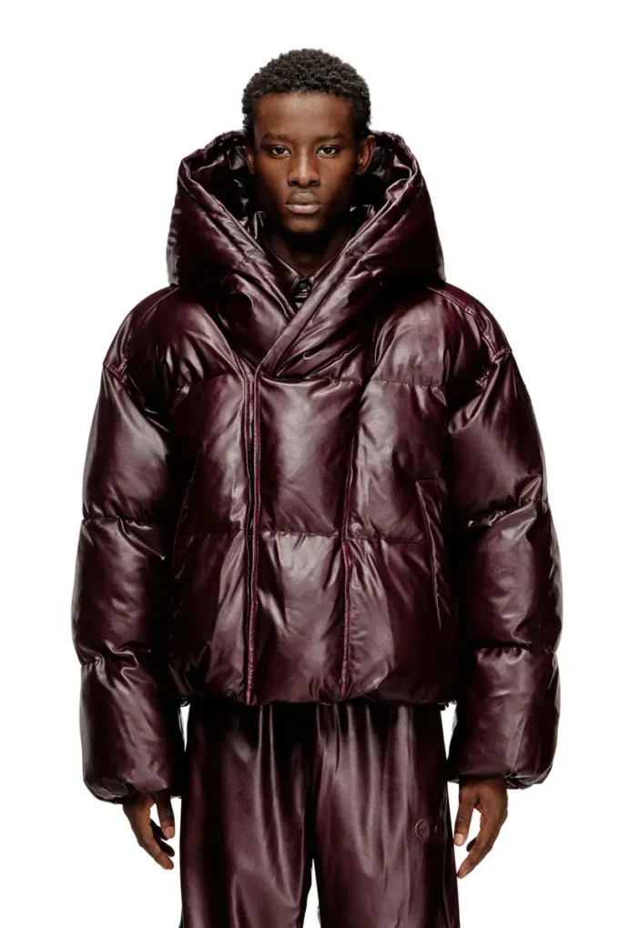 fr-w-myley Hooded puffer jacket in burgundy fr-w-myley Hooded puffer jacket in burgundy