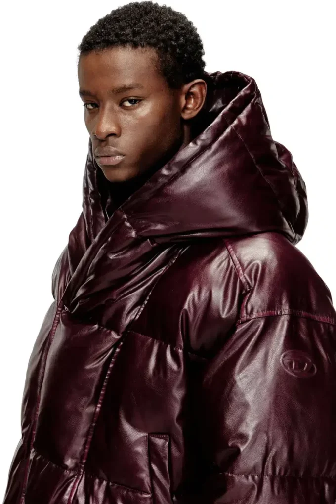 fr-w-myley Hooded puffer jacket in burgundy fr-w-myley Hooded puffer jacket in burgundy