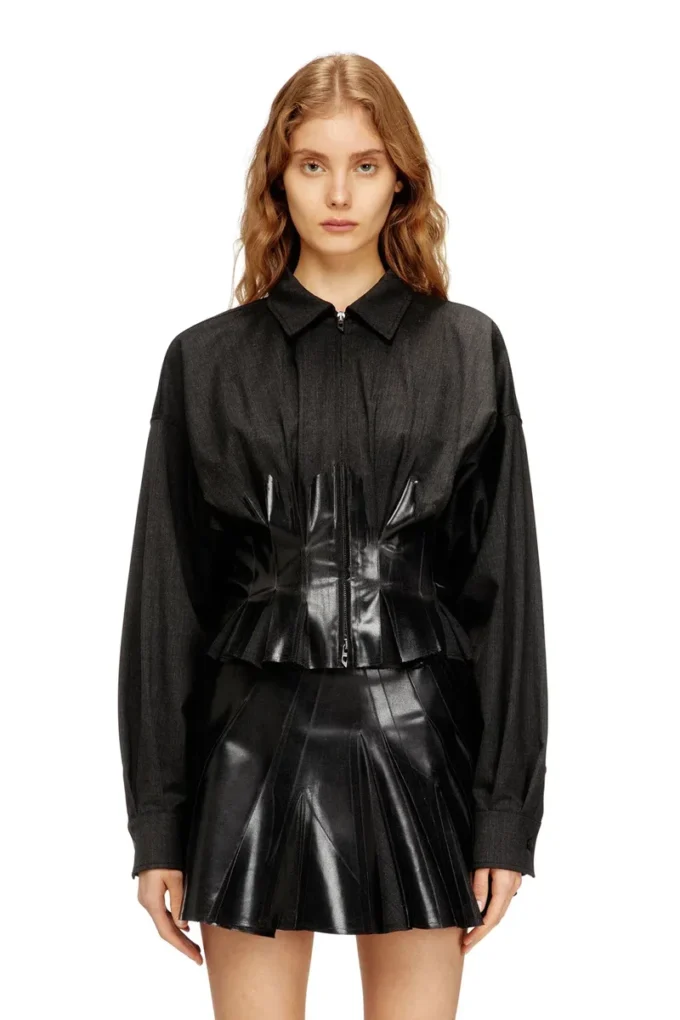 g-anbu Tailoring shirt-jacket with coated pleats g-anbu Tailoring shirt-jacket with coated pleats