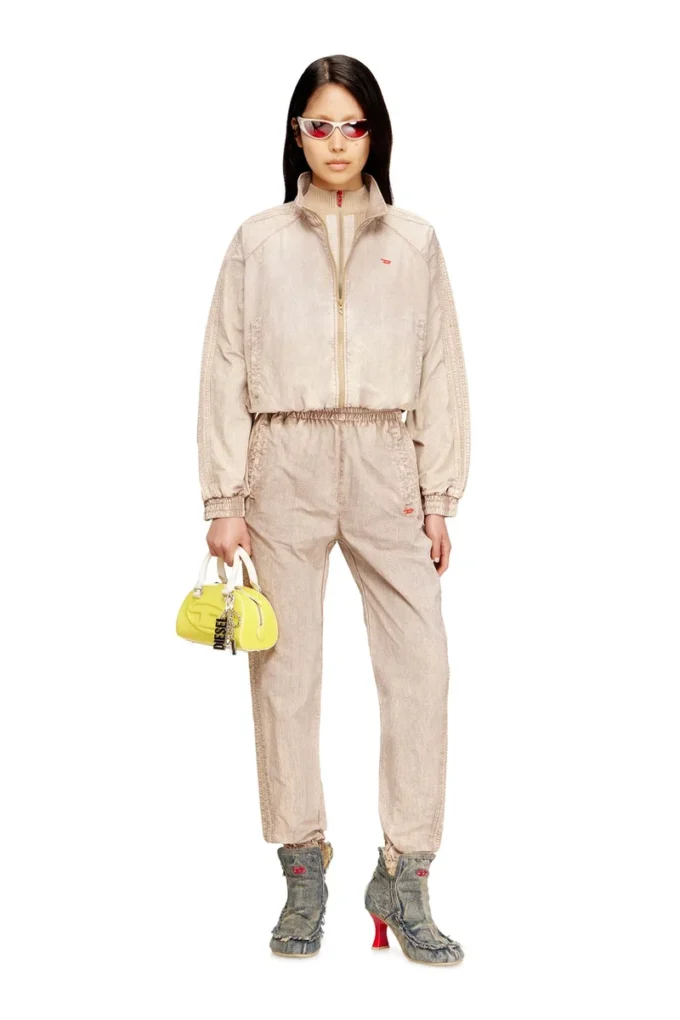 g-arden Windbreaker in treated Taslan g-arden Windbreaker in treated Taslan