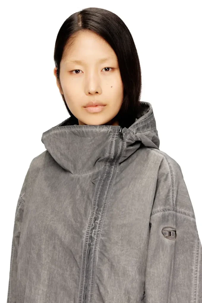 g-orilla Hooded windbreaker in treated Taslan g-orilla Hooded windbreaker in treated Taslan