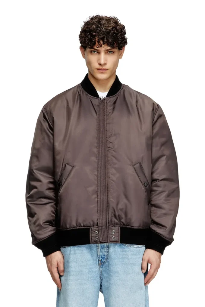 j-held Bomber in padded nylon with Oval D j-held Bomber in padded nylon with Oval D